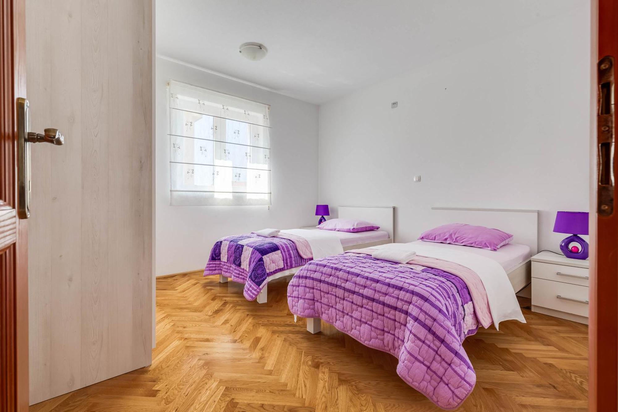Apartmani Pocrnic 파코스탄 외부 사진