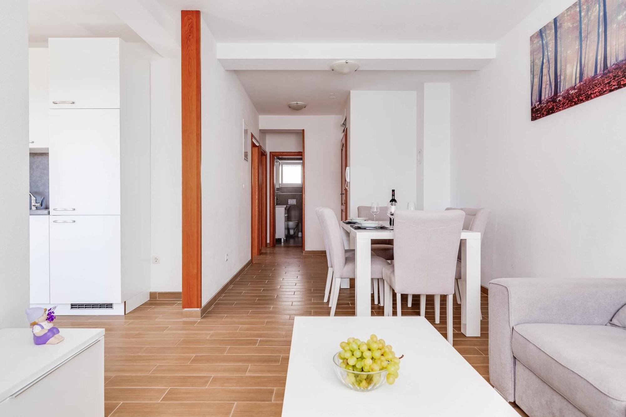 Apartmani Pocrnic 파코스탄 외부 사진