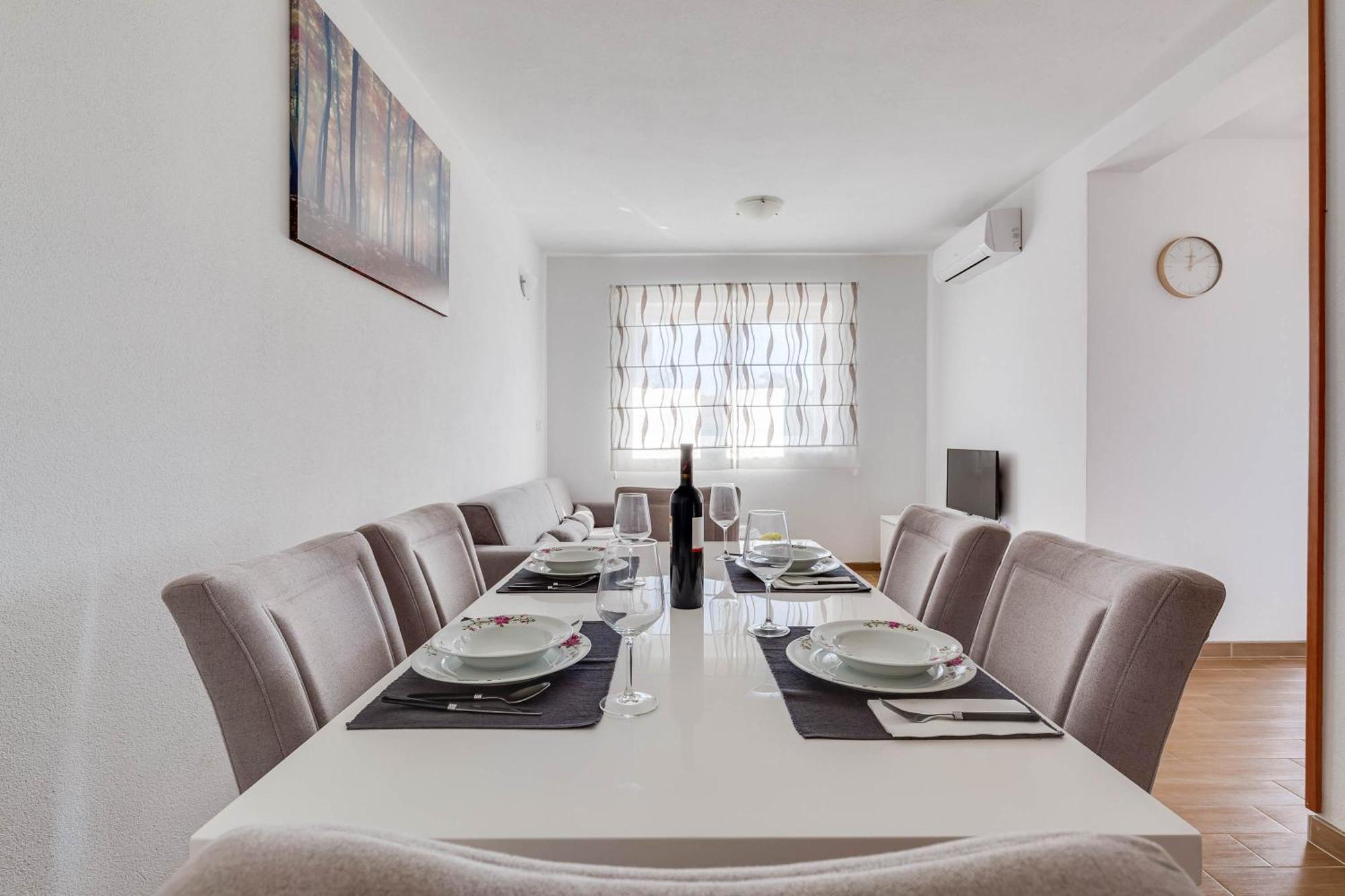 Apartmani Pocrnic 파코스탄 외부 사진