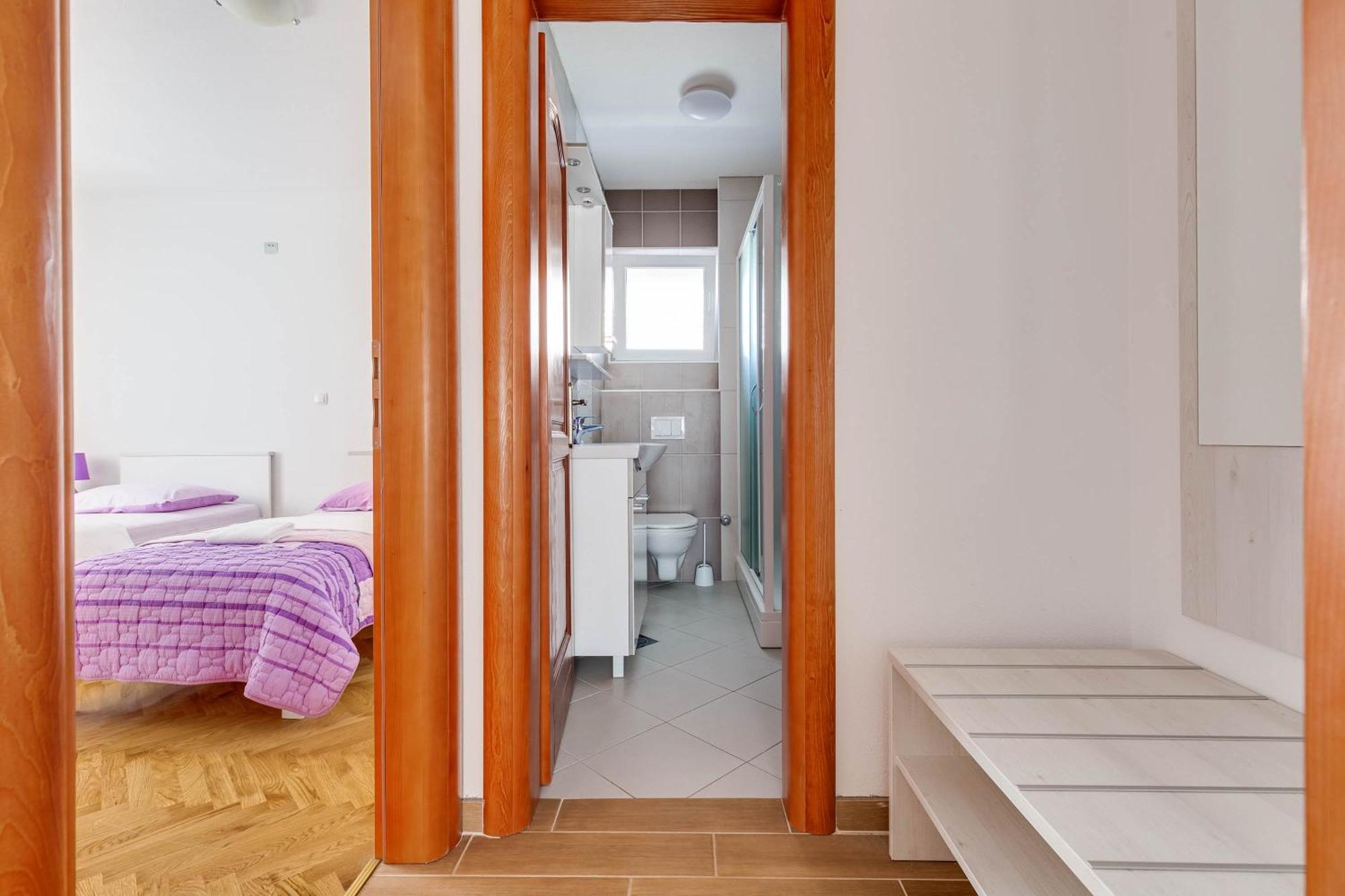 Apartmani Pocrnic 파코스탄 외부 사진